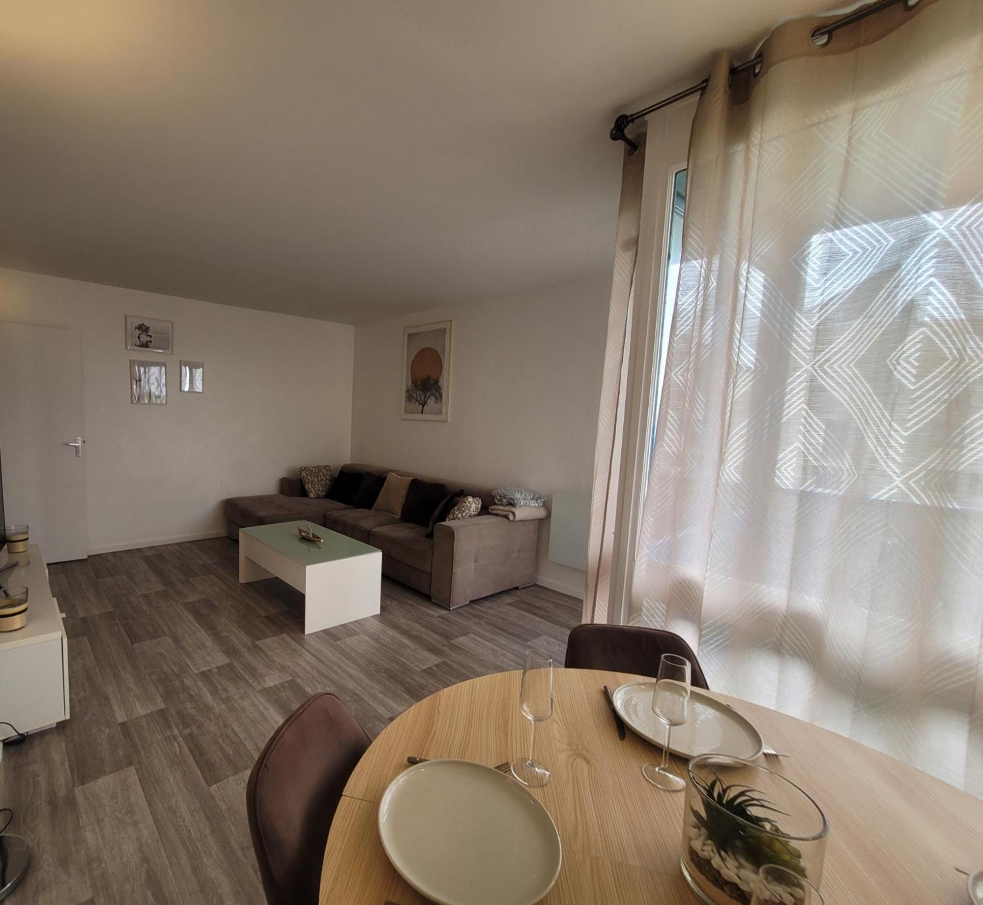 דירות Deuil-la-Barre Parisian Retreat Pour 5 Personnes - 12 Min De Paris - Proche Gare מראה חיצוני תמונה